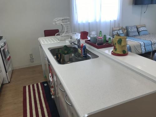 Unit B Kitchen